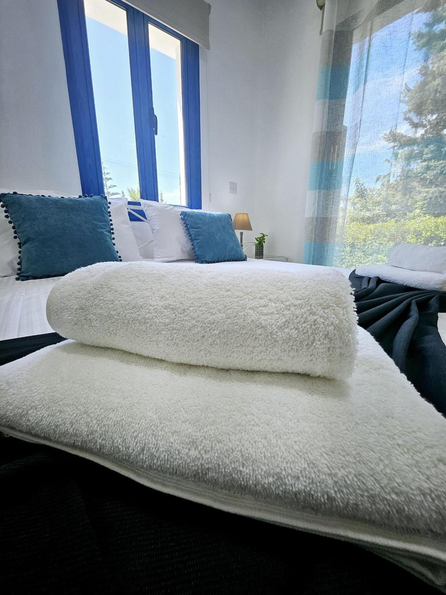 Marina Gardens, Delightful 2 Bedroom Апартаменты